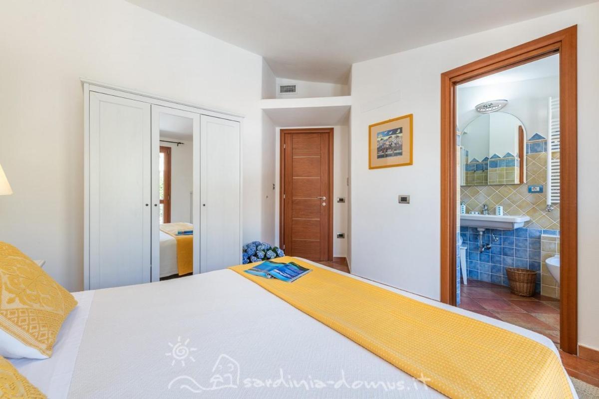 Casa Con Vista Mare Villa Cala Gonone Exterior photo